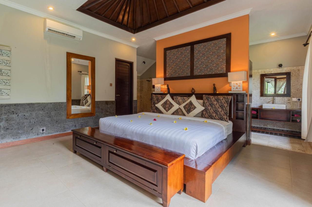 Suara Air Luxury Villa Ubud Экстерьер фото
